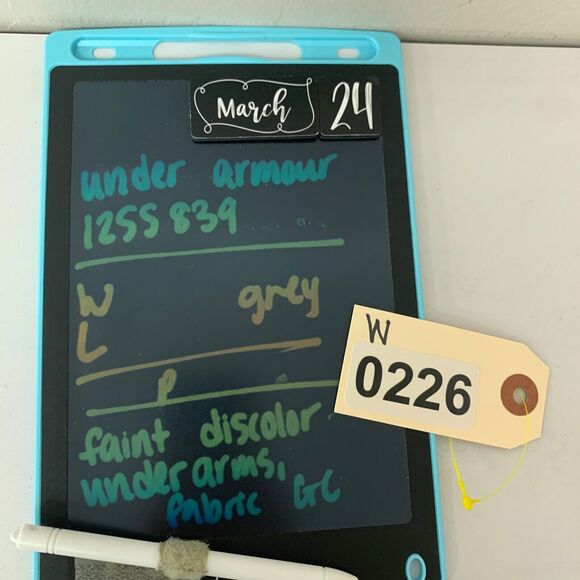 Under Armour T Shirt Womens L Large Gray Tech V Neck Tee Athletic Short Sleeve - Picture 10 of 11